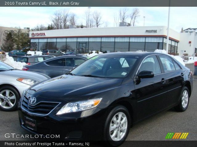2010 Toyota Camry LE in Black