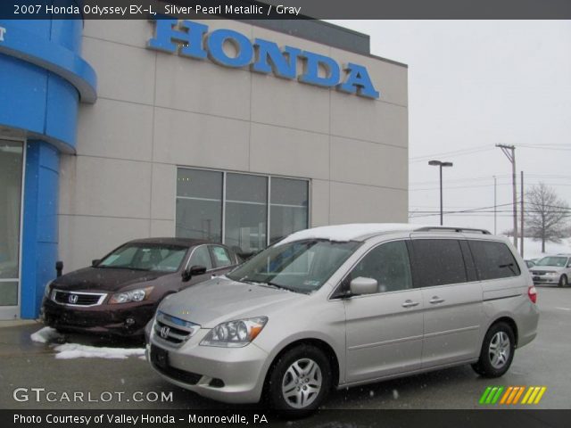 2007 Honda Odyssey EX-L in Silver Pearl Metallic