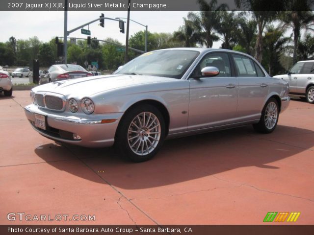 2007 Jaguar XJ XJ8 in Liquid Silver Metallic