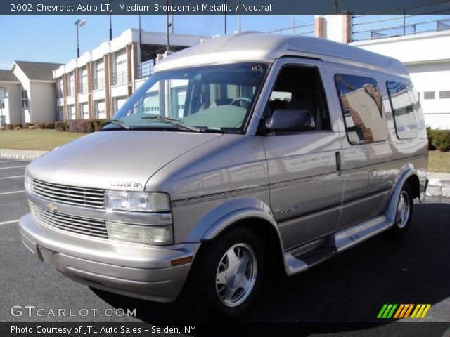 2002 Chevrolet Astro LT in Medium Bronzemist Metallic