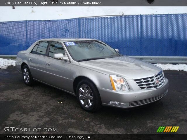 2006 Cadillac DTS  in Light Platinum Metallic