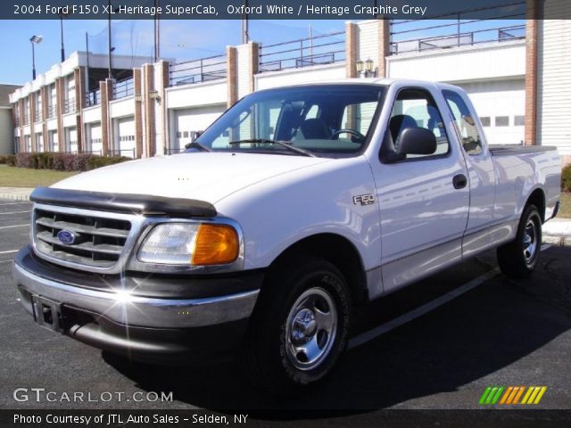 2004 Ford F150 XL Heritage SuperCab in Oxford White