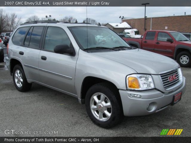 2007 GMC Envoy SLE 4x4 in Liquid Silver Metallic