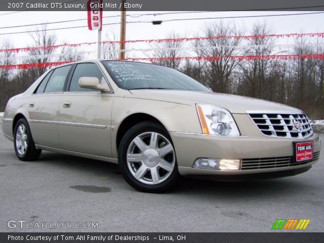 2007 Cadillac DTS Luxury in Gold Mist