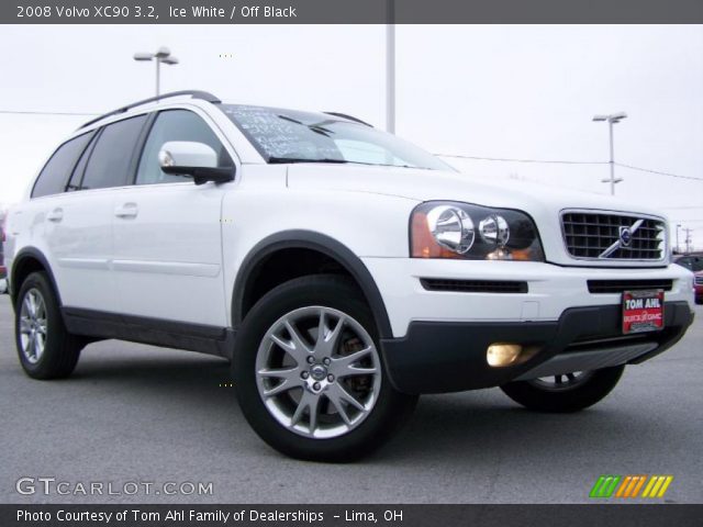 2008 Volvo XC90 3.2 in Ice White