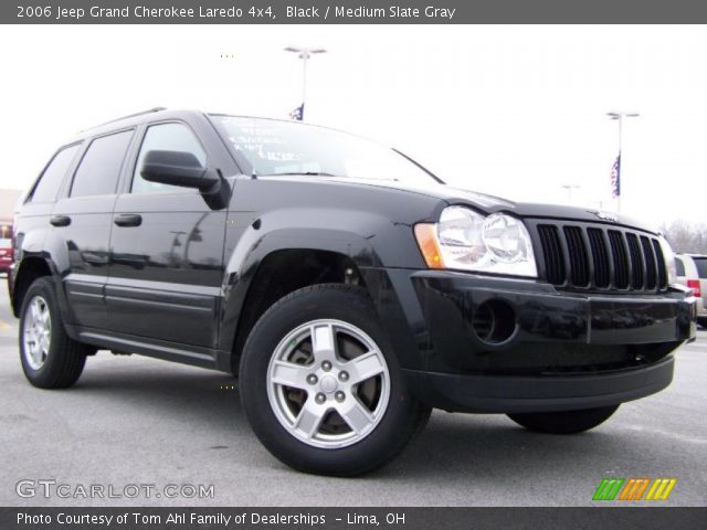 2006 Jeep Grand Cherokee Laredo 4x4 in Black