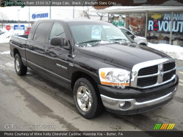 2006 Dodge Ram 1500 SLT Mega Cab in Black