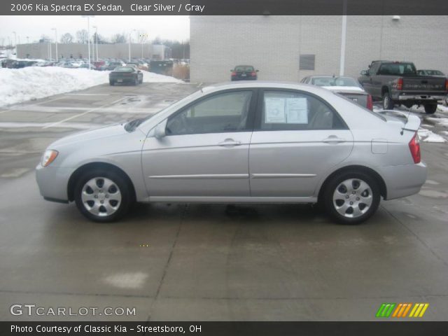 2006 Kia Spectra EX Sedan in Clear Silver