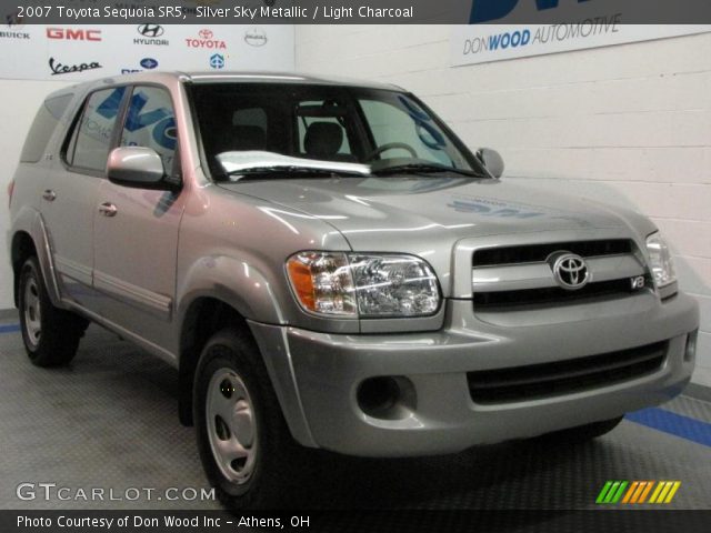 2007 Toyota Sequoia SR5 in Silver Sky Metallic
