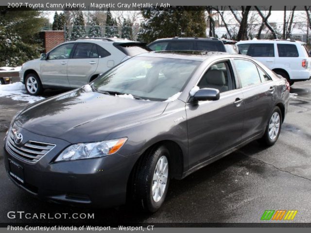 2007 Toyota Camry Hybrid in Magnetic Gray Metallic