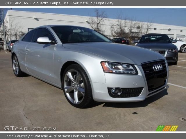 2010 Audi A5 3.2 quattro Coupe in Ice Silver Metallic