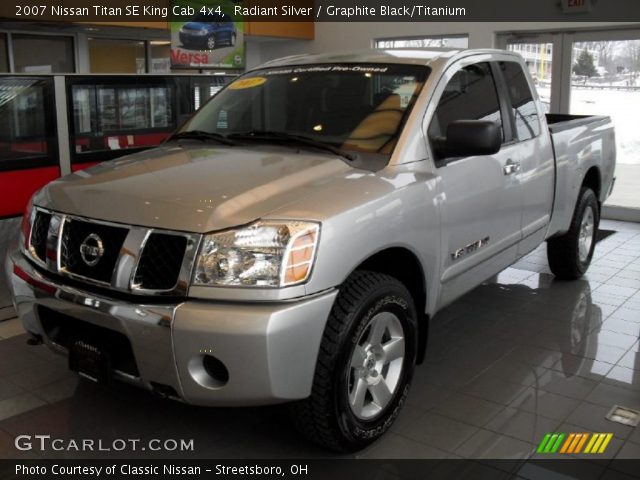 2007 Nissan Titan SE King Cab 4x4 in Radiant Silver