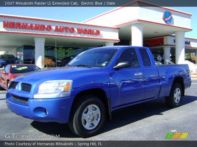 2007 Mitsubishi Raider LS Extended Cab in Electric Blue