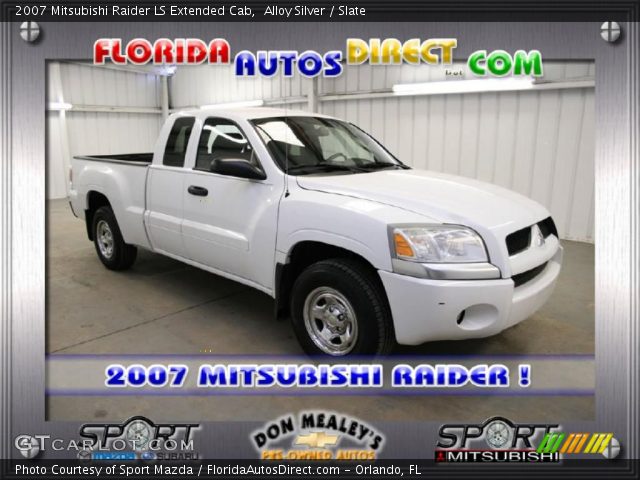 2007 Mitsubishi Raider LS Extended Cab in Alloy Silver