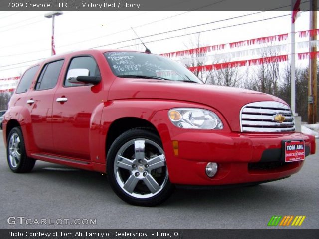 2009 Chevrolet HHR LT in Victory Red
