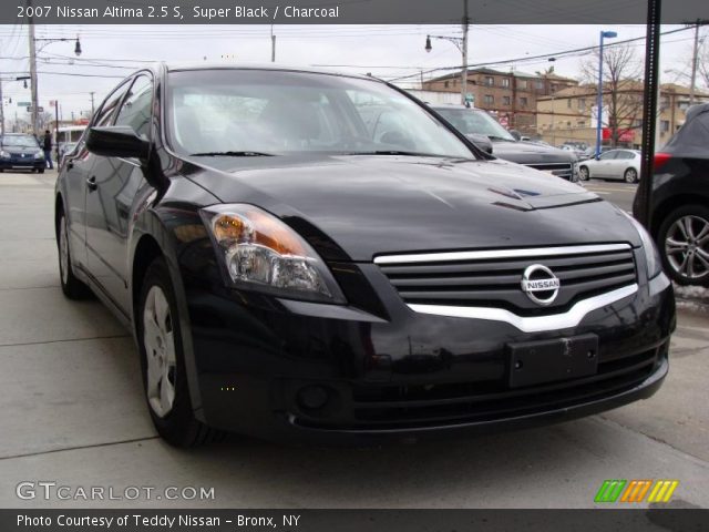 2007 Nissan Altima 2.5 S in Super Black