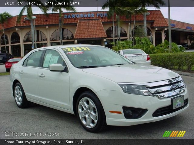 2010 Ford Fusion SE in White Suede
