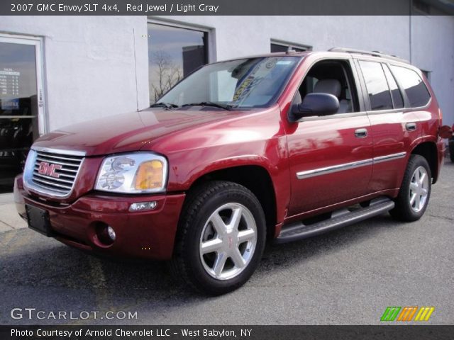 2007 GMC Envoy SLT 4x4 in Red Jewel