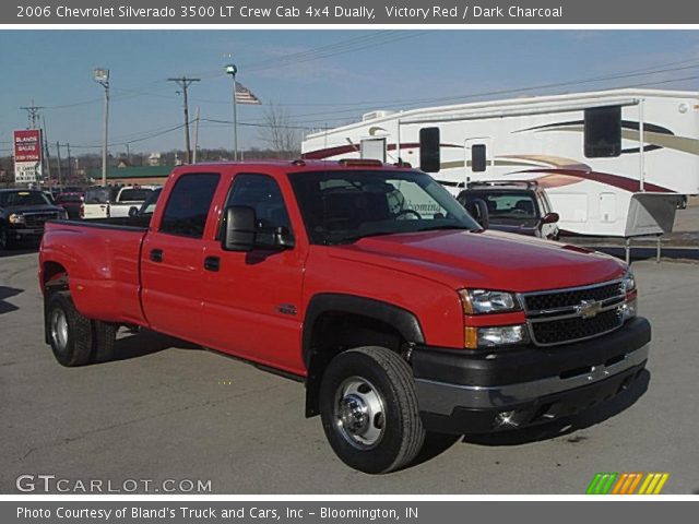 2006 Chevrolet Silverado 3500 LT Crew Cab 4x4 Dually in Victory Red