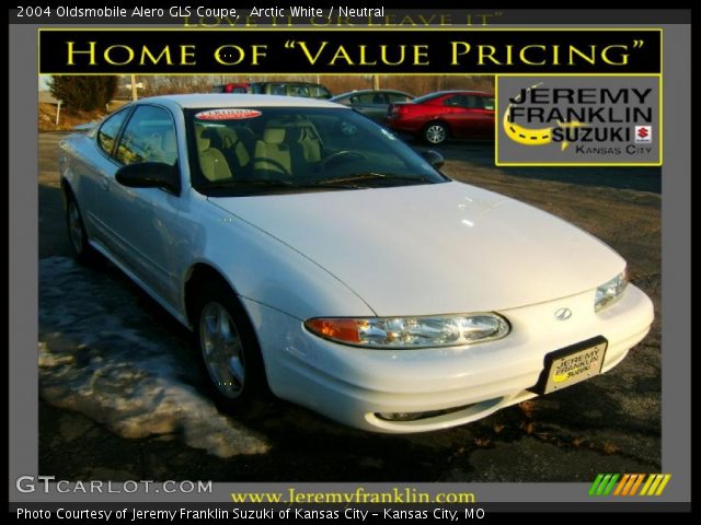 2004 Oldsmobile Alero GLS Coupe in Arctic White