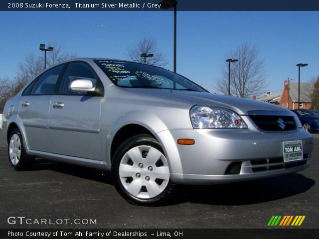 2008 Suzuki Forenza  in Titanium Silver Metallic