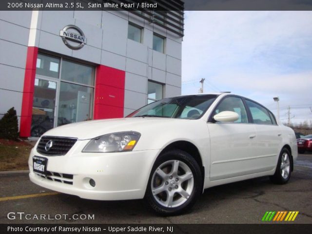 2006 Nissan Altima 2.5 SL in Satin White Pearl