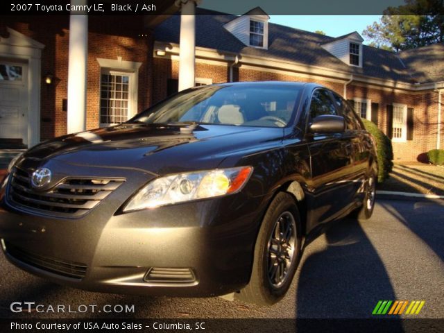 2007 Toyota Camry LE in Black