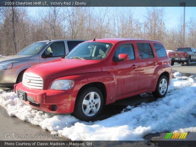 2009 Chevrolet HHR LT in Victory Red