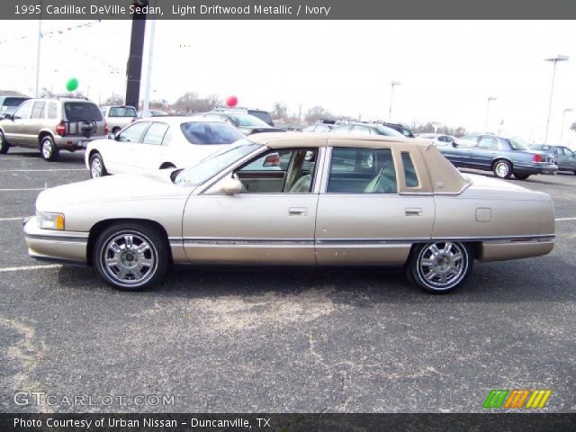 1995 Cadillac DeVille Sedan in Light Driftwood Metallic