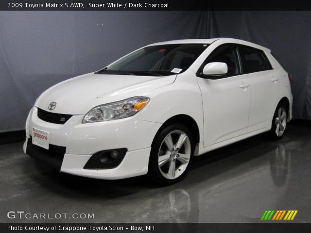 2009 Toyota Matrix S AWD in Super White