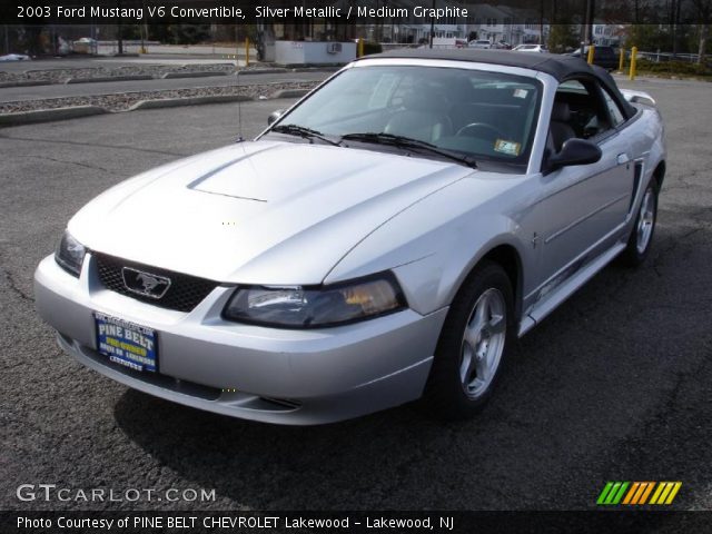 2003 Ford Mustang V6 Convertible in Silver Metallic