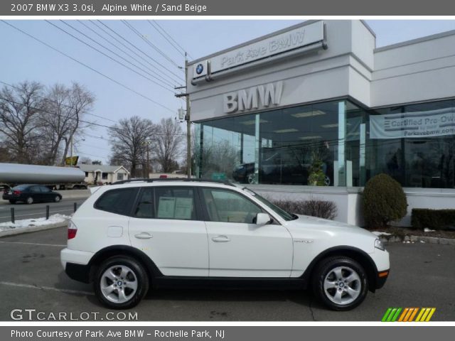 2007 BMW X3 3.0si in Alpine White