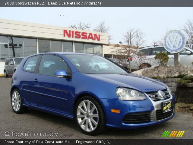 2008 Volkswagen R32  in Deep Blue Metallic