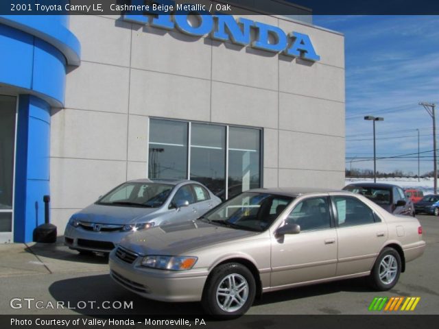 2001 Toyota Camry LE in Cashmere Beige Metallic