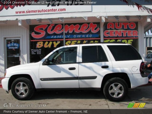 2004 Chevrolet TrailBlazer LS 4x4 in Summit White