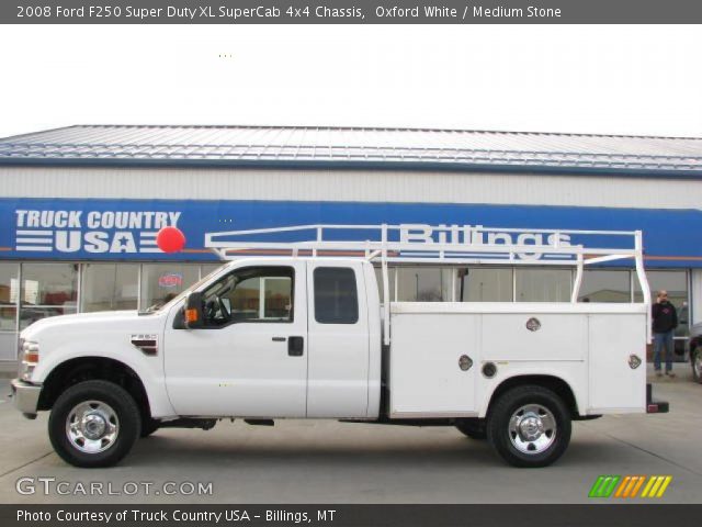 2008 Ford F250 Super Duty XL SuperCab 4x4 Chassis in Oxford White