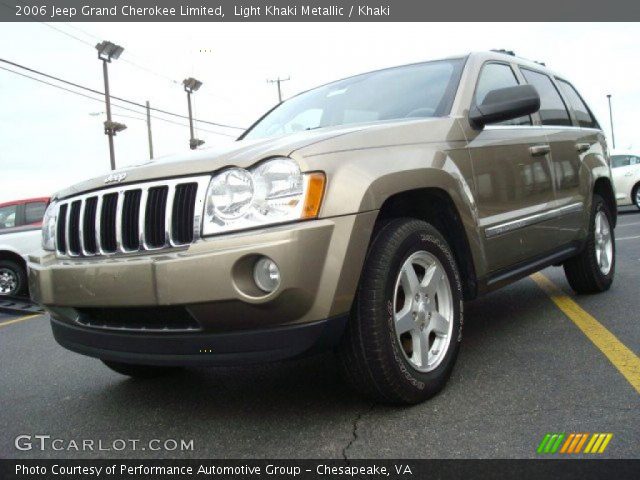 2006 Jeep Grand Cherokee Limited in Light Khaki Metallic