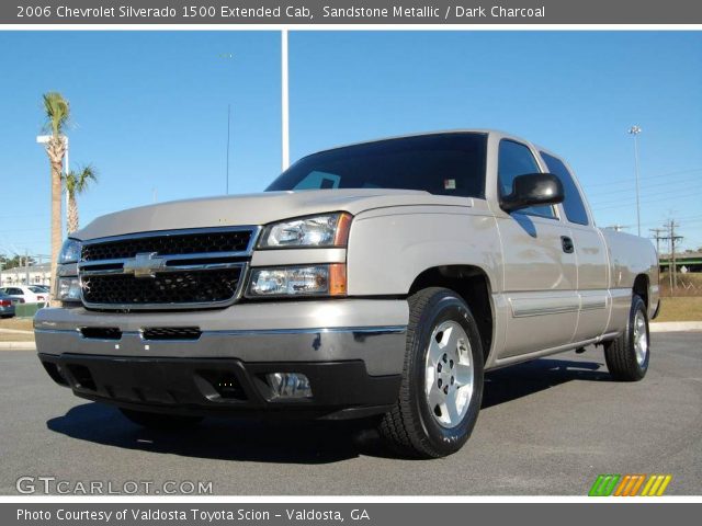 2006 Chevrolet Silverado 1500 Extended Cab in Sandstone Metallic