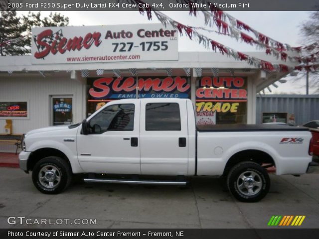 2005 Ford F250 Super Duty Lariat FX4 Crew Cab 4x4 in Oxford White