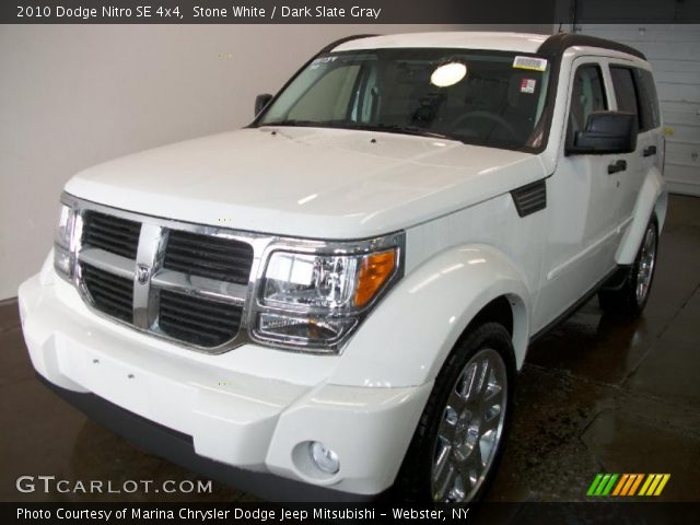 2010 Dodge Nitro SE 4x4 in Stone White