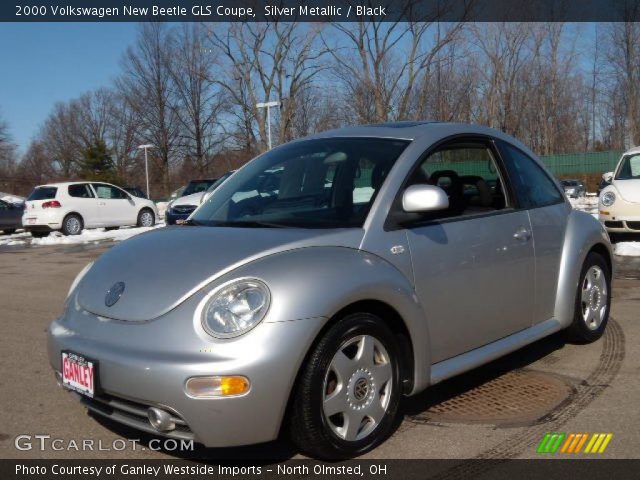 2000 Volkswagen New Beetle GLS Coupe in Silver Metallic