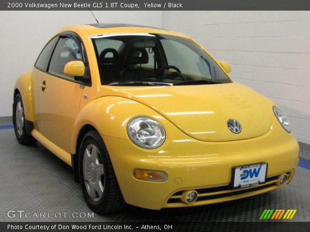 2000 Volkswagen New Beetle GLS 1.8T Coupe in Yellow
