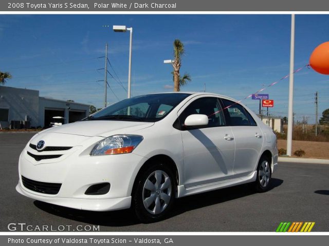 2008 Toyota Yaris S Sedan in Polar White