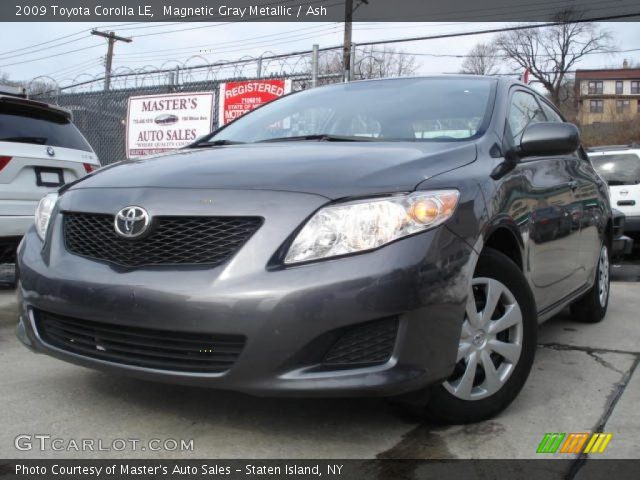 2009 Toyota Corolla LE in Magnetic Gray Metallic