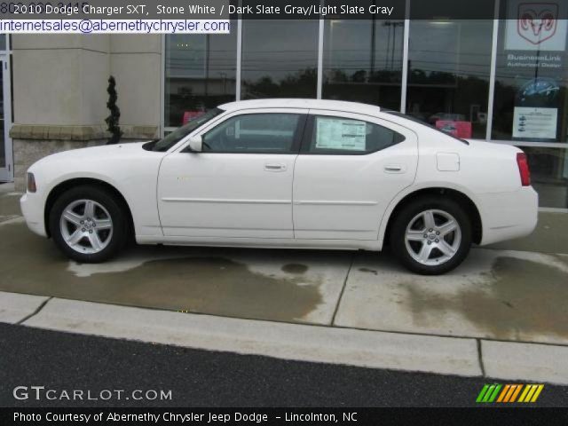 2010 Dodge Charger SXT in Stone White