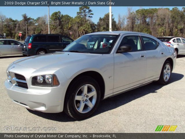 2009 Dodge Charger SXT in Bright Silver Metallic