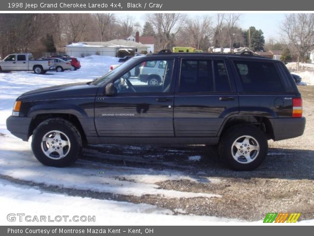 1998 Jeep Grand Cherokee Laredo 4x4 in Black