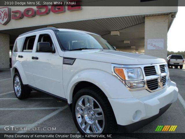 2010 Dodge Nitro SE in Stone White