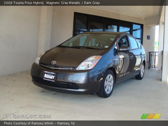 2009 Toyota Prius Hybrid in Magnetic Gray Metallic