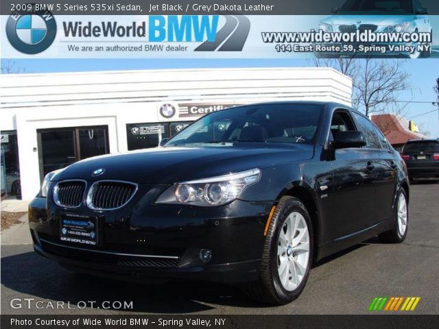 2009 BMW 5 Series 535xi Sedan in Jet Black